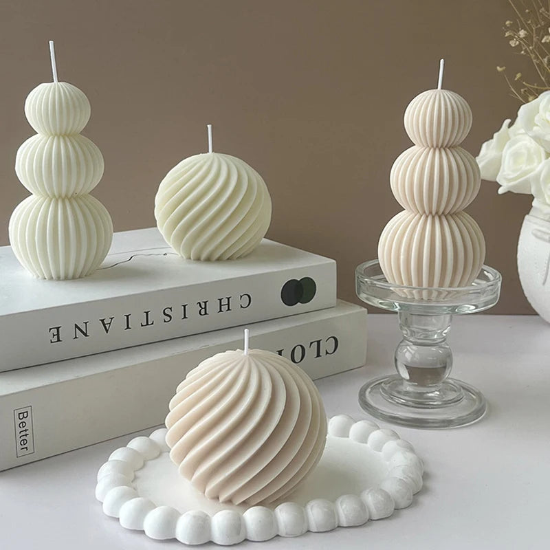 Geometric Wave Ball Scented Candle